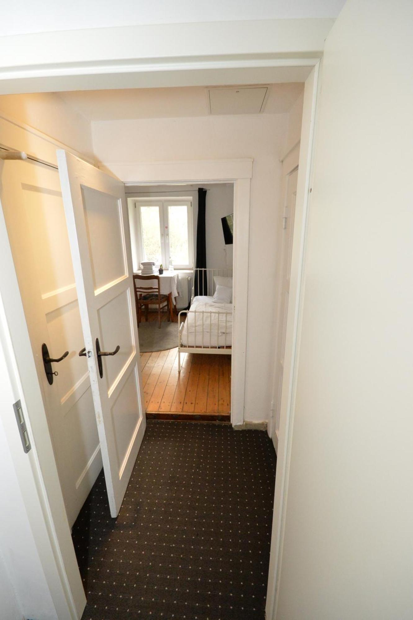 Airportgaestehaus Accommodatie bij particulieren