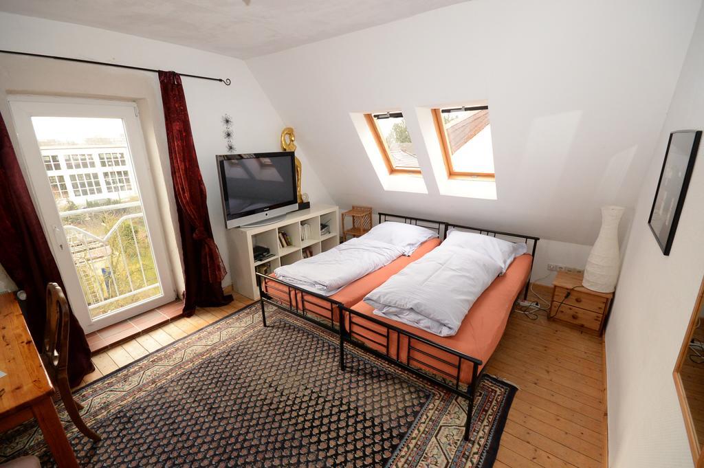 Airportgästehaus Privatunterkunft